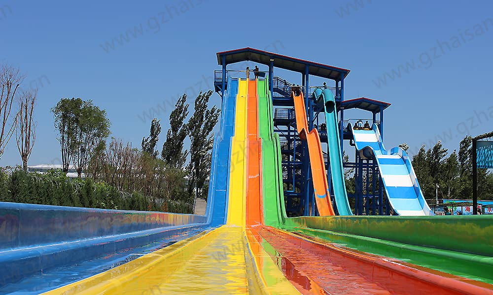 河北保定海森水上大世界彩虹滑梯、高速滑梯、家庭宽滑梯组合平台