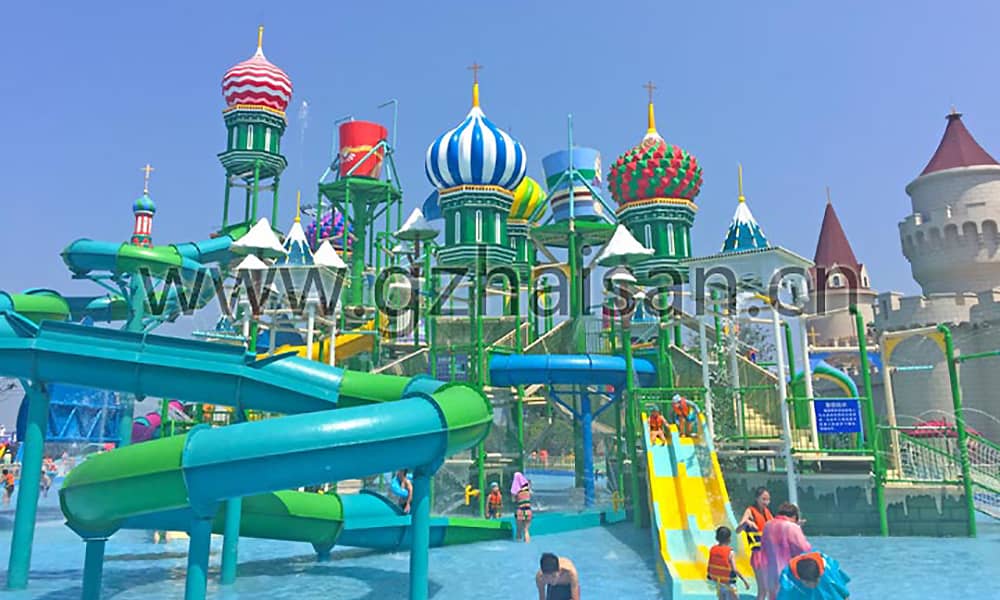 水上乐园设计要考虑到乐趣的提供，也要考虑到安全的保障